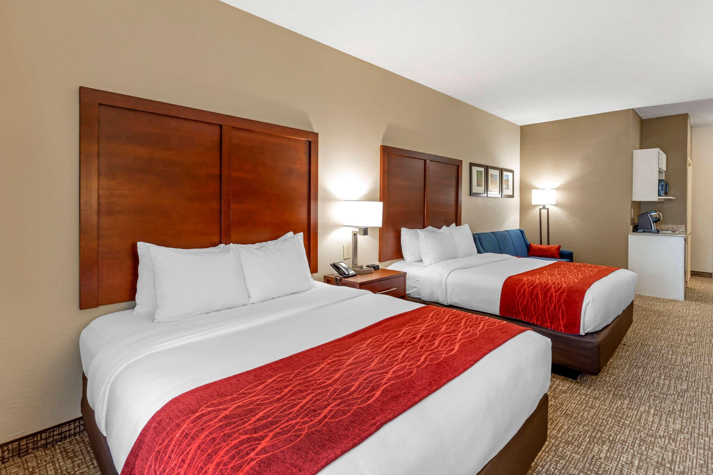 Comfort & Inn Suites Canton Dış mekan fotoğraf