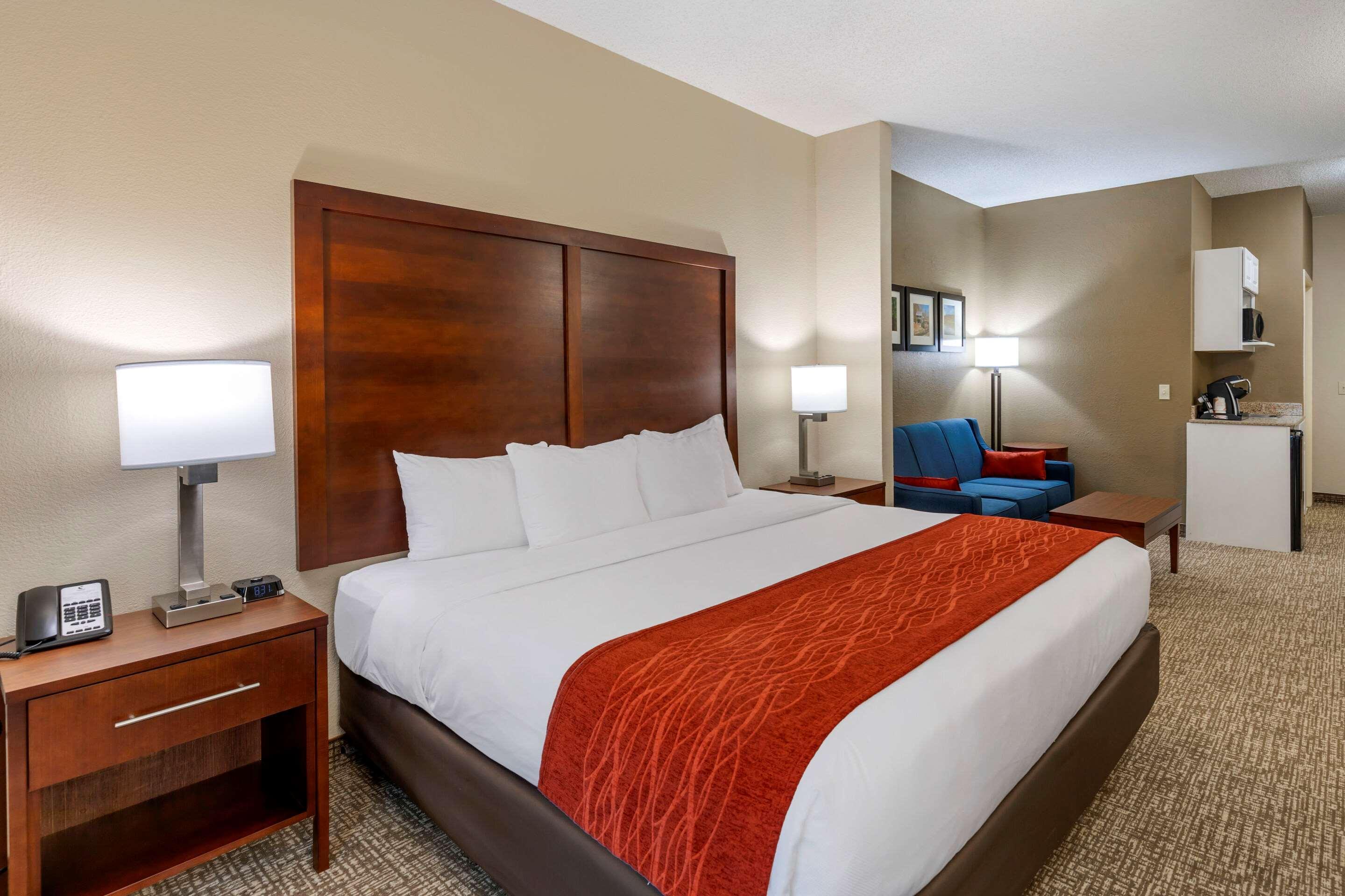 Comfort & Inn Suites Canton Dış mekan fotoğraf