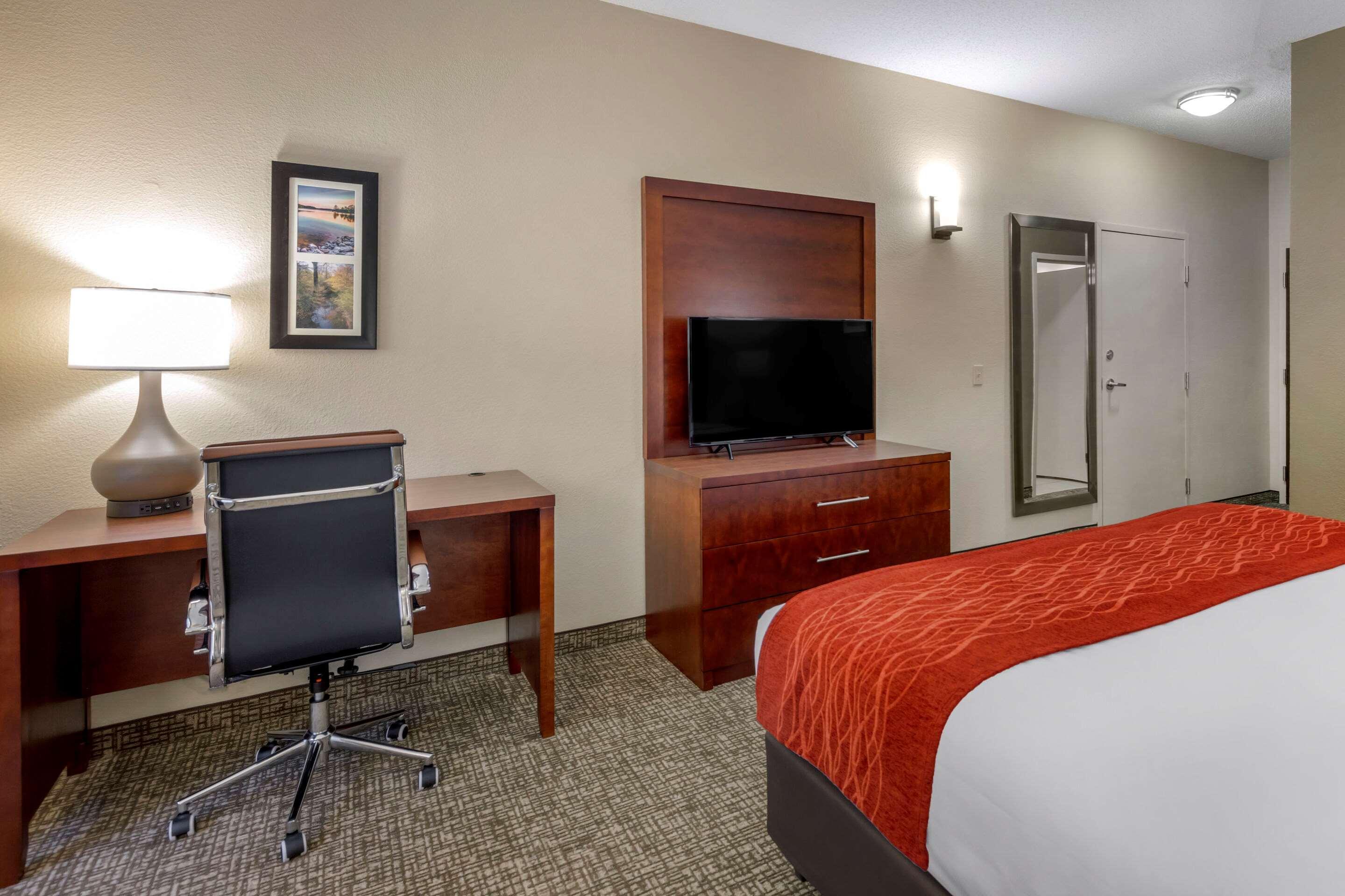 Comfort & Inn Suites Canton Dış mekan fotoğraf