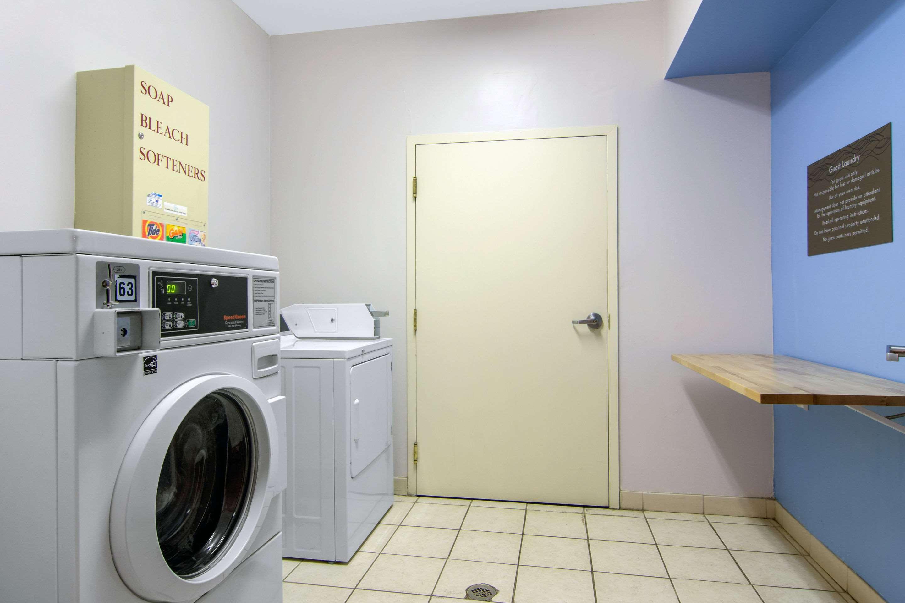 Comfort & Inn Suites Canton Dış mekan fotoğraf